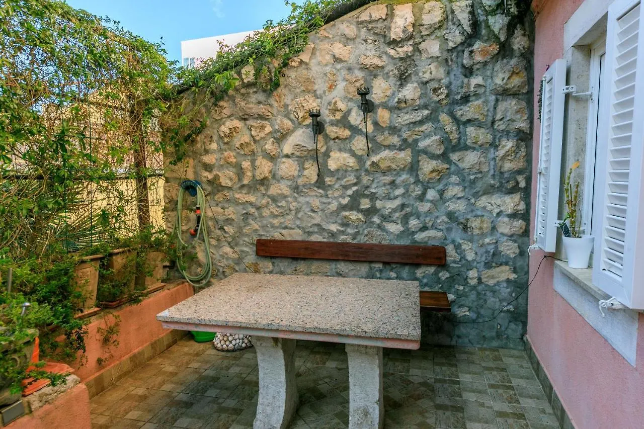 Apartments Villa 7 Crikvenica 0*,  Croatia