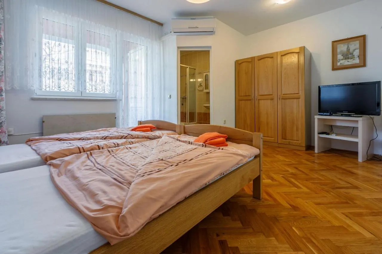 Apartments Villa 7 Crikvenica Croatia