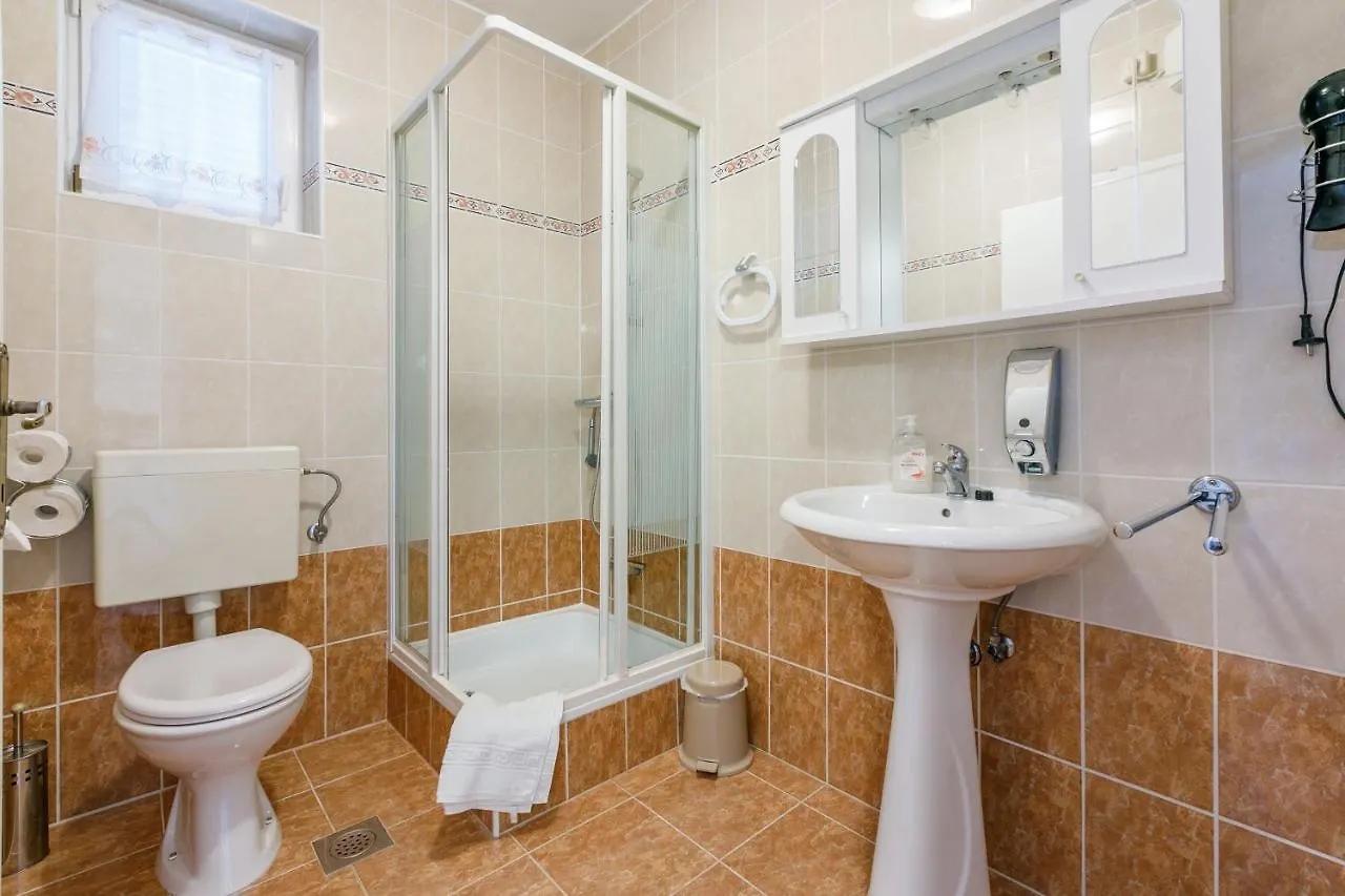 Apartments Villa 7 Crikvenica