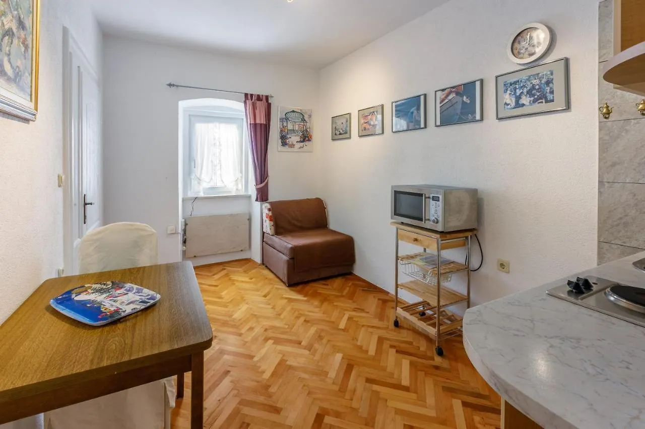 Apartments Villa 7 Crikvenica Croatia